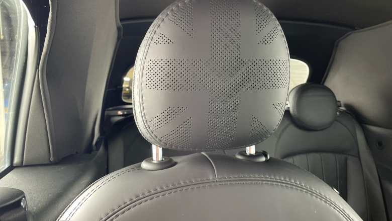 MINI Convertible 2.0 Cooper S Exclusive 2dr Auto Petrol Convertible